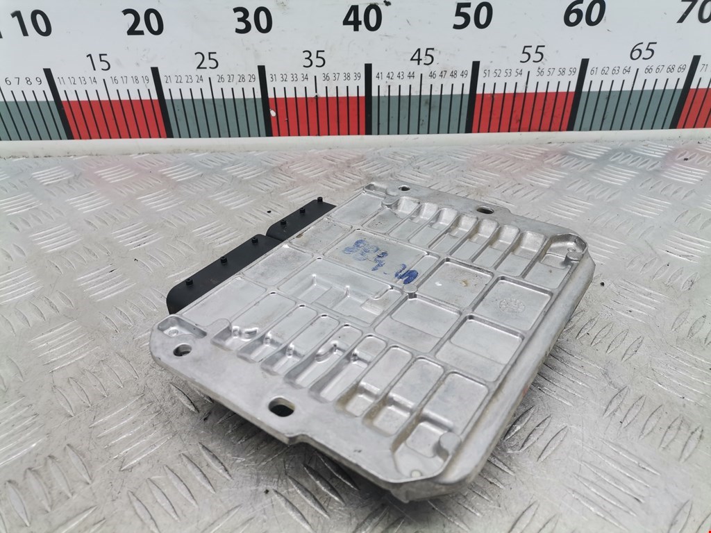 Блок управления двигателя (ЭБУ) MITSUBISHI L200 KB 2006-2015