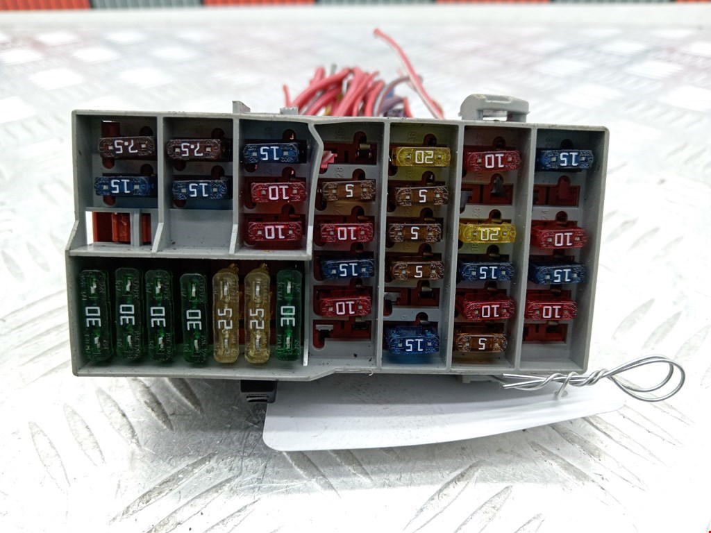 Датчик уровня в бачок омывателя VOLVO XC90 2002-2014