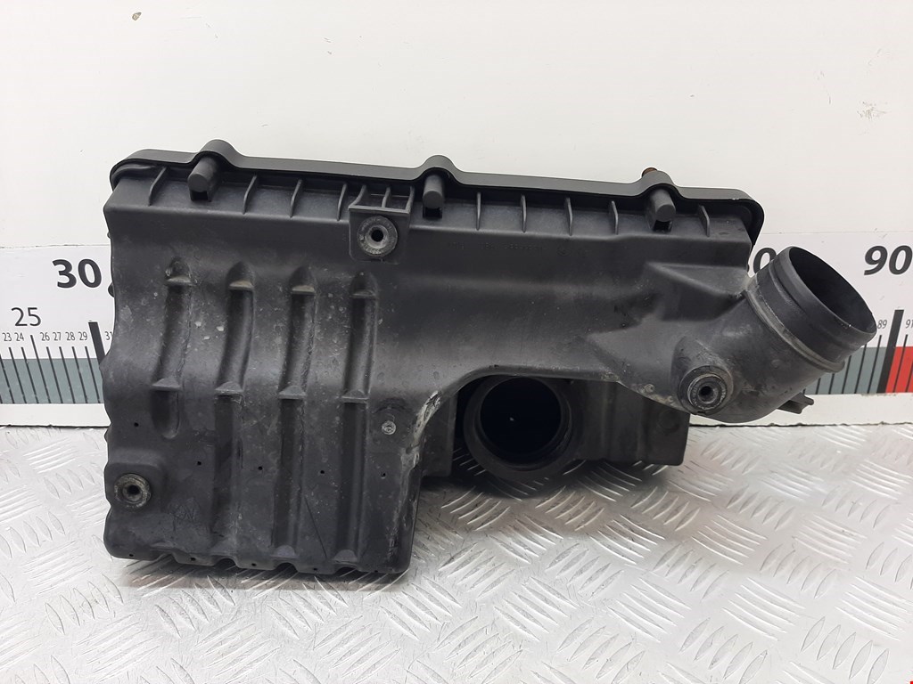 Корпус воздушного фильтра SEAT Ibiza 2002-2008