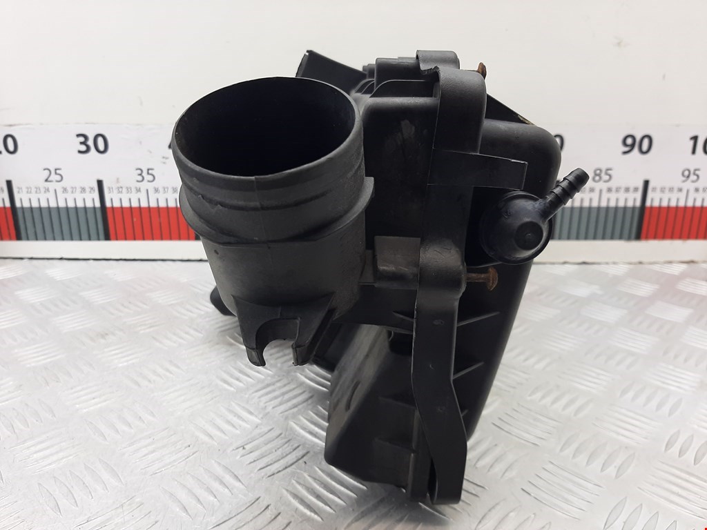 Корпус воздушного фильтра SEAT Ibiza 2002-2008