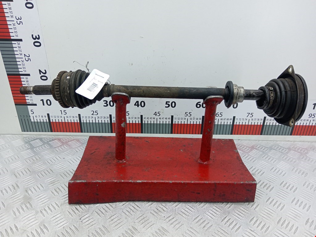 Полуось (привод, приводной вал) передняя левая RENAULT Kangoo 1997-2008