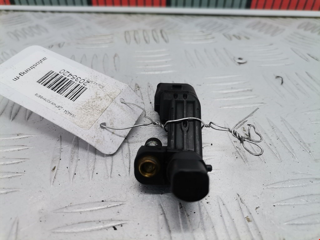 Датчик положения коленвала AUDI A3 8P 2003-2013