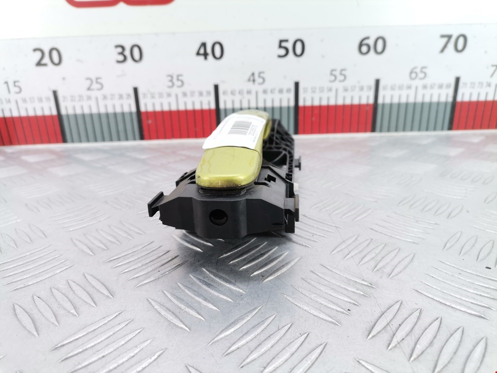 Ручка двери задней наружная правая SEAT Ibiza 2008-2017