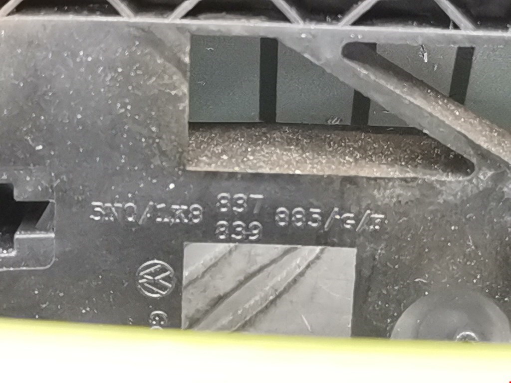 Ручка двери задней наружная правая SEAT Ibiza 2008-2017