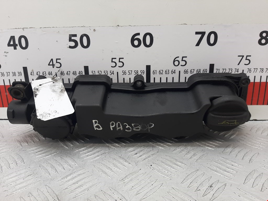 Крышка головки блока (клапанная) PEUGEOT 307 2001-2008