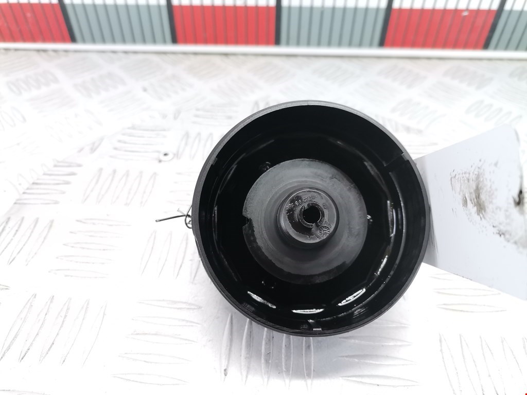 Крышка масляного фильтра AUDI A3 8P 2003-2013