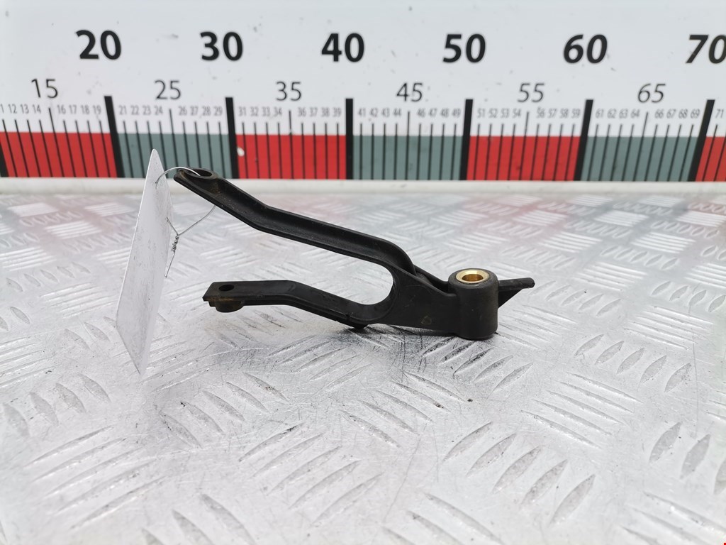 Кронштейн (крепление) радиатора OPEL Astra H/Family 2004-2015