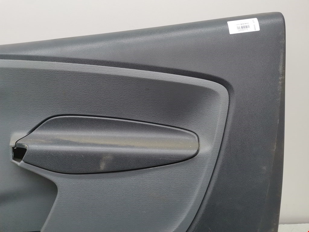 Обшивка двери передняя правая FORD KA 2009-2016