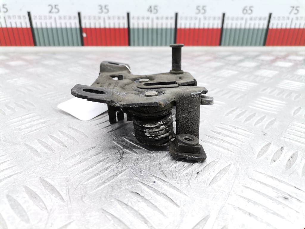 Замок капота AUDI A4 B5 1995-2001