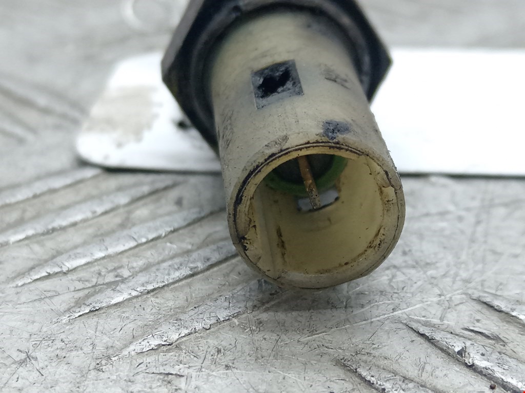 Датчик давления масла RENAULT Clio 1991-1998