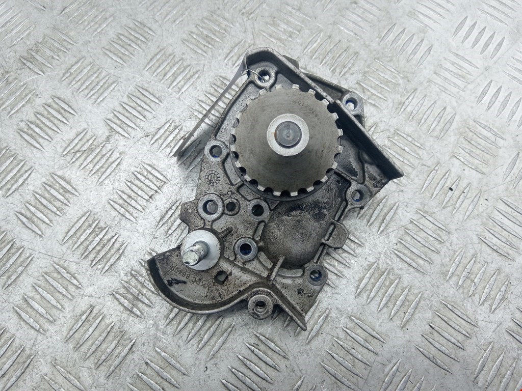 Насос водяной (помпа) RENAULT Clio 1991-1998