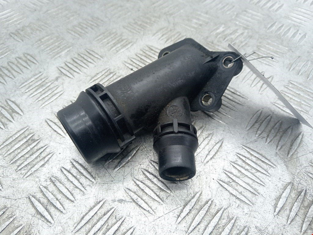 Тройник системы охлаждения BMW 3er E46 1998-2006