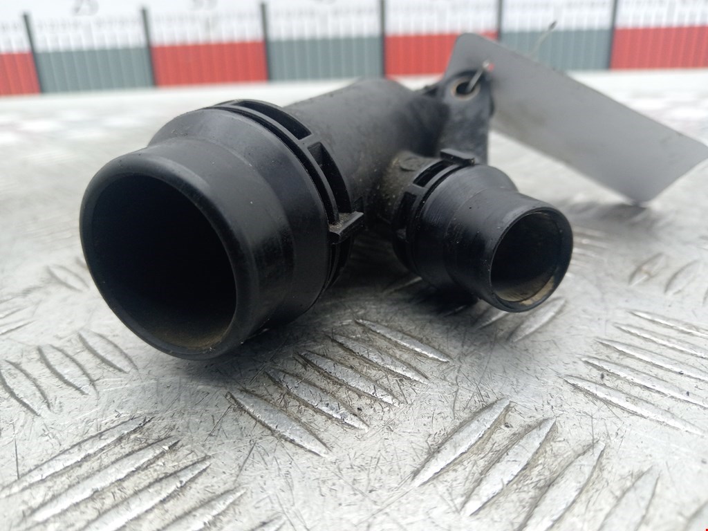 Тройник системы охлаждения BMW 3er E46 1998-2006