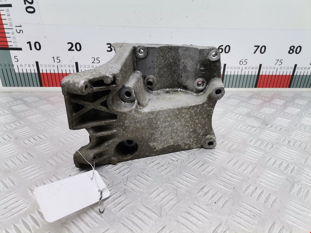 Кронштейн гидроусилителя FORD Focus II 2005-2011