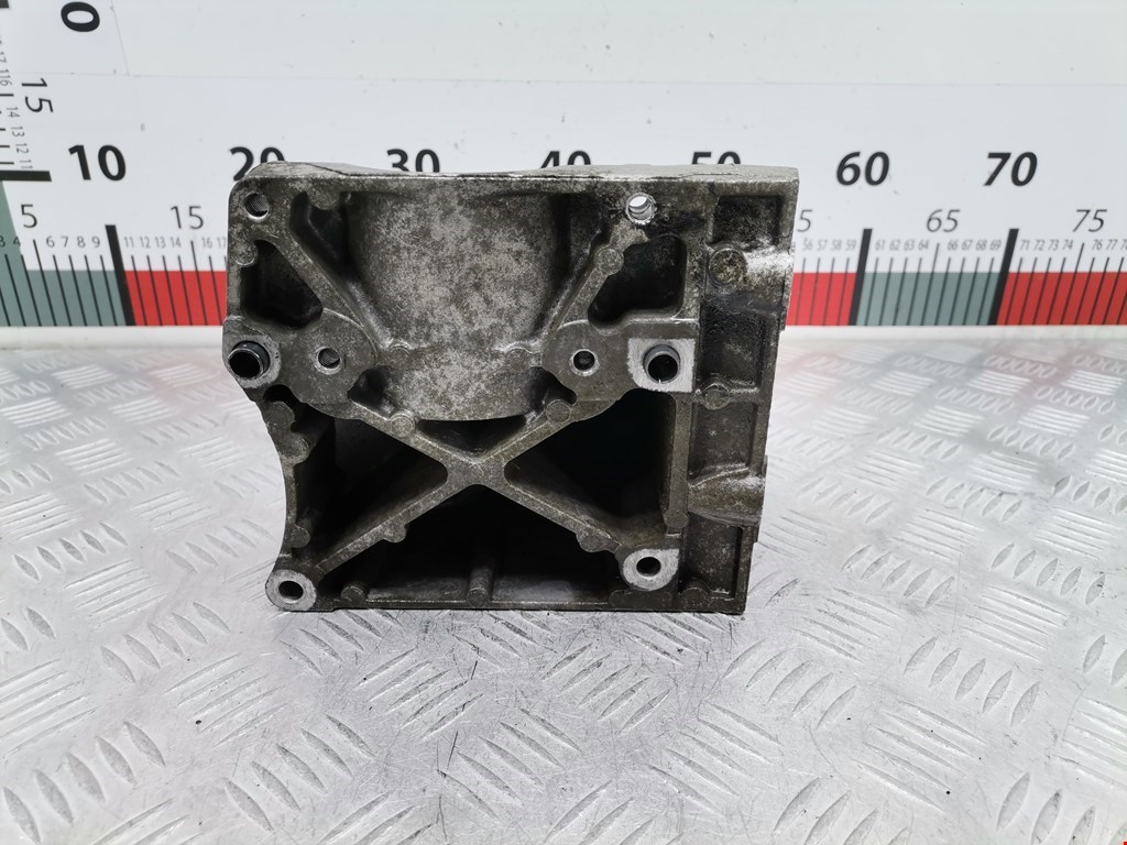 Кронштейн гидроусилителя FORD Focus II 2005-2011