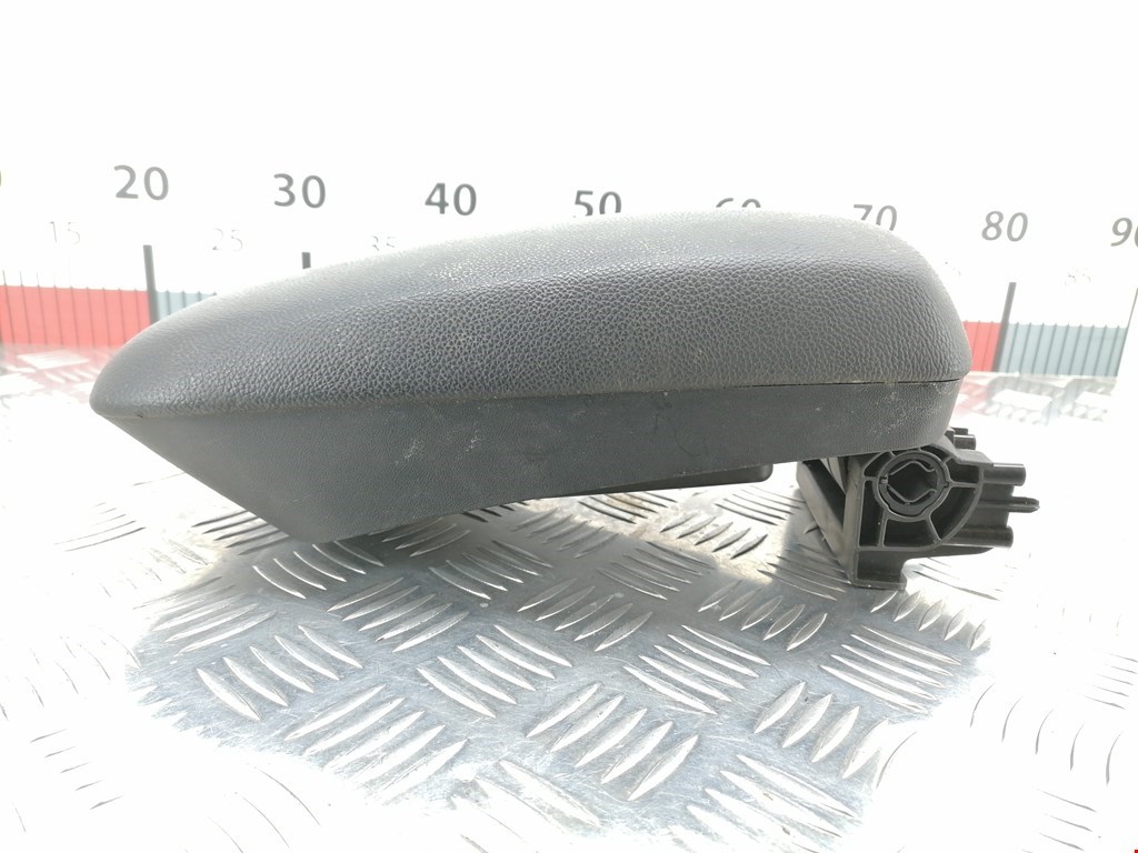 Подлокотник в салон KIA Cee'd I 2006-2012