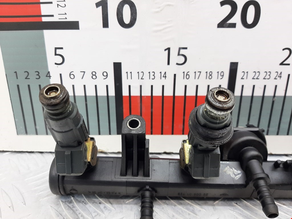 Рампа топливная (рейка) VOLKSWAGEN Lupo 1999-2005