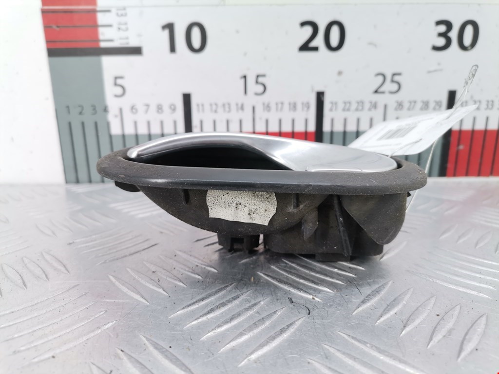 Ручка дверная передняя внутренняя левая RENAULT Scenic II 2003-2010