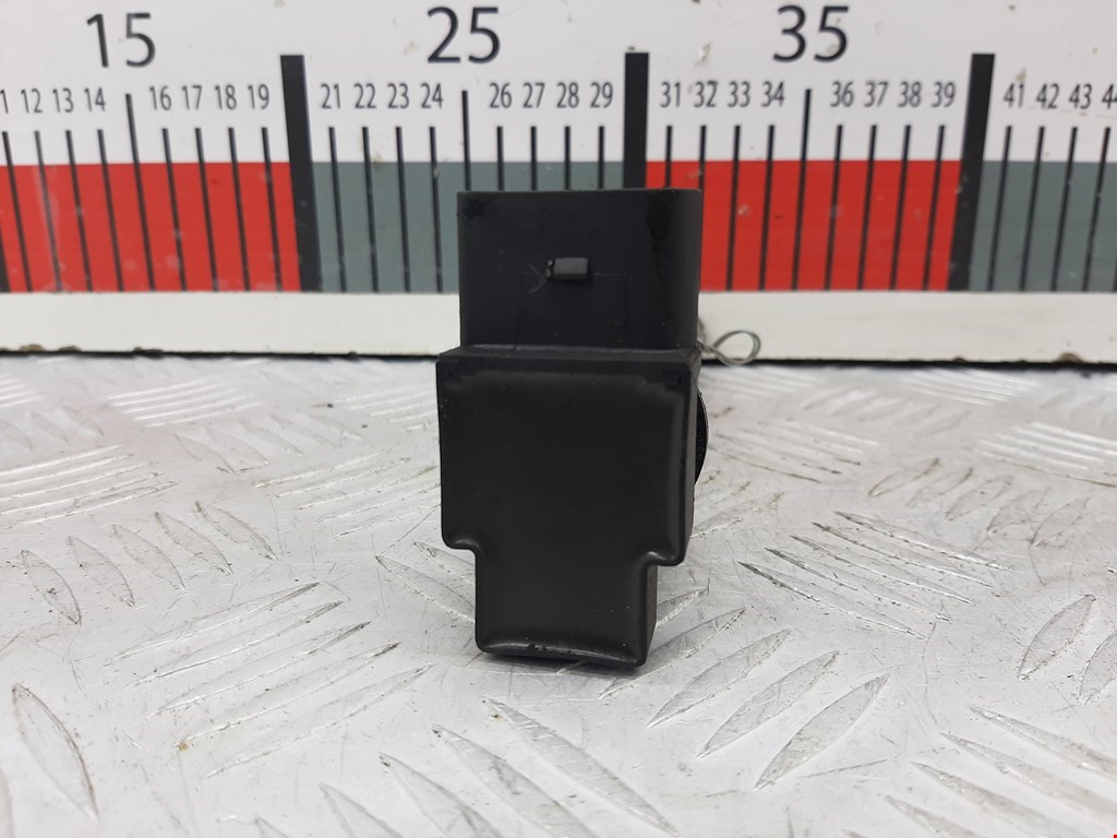 Катушка зажигания VOLKSWAGEN Polo IV 2001-2009