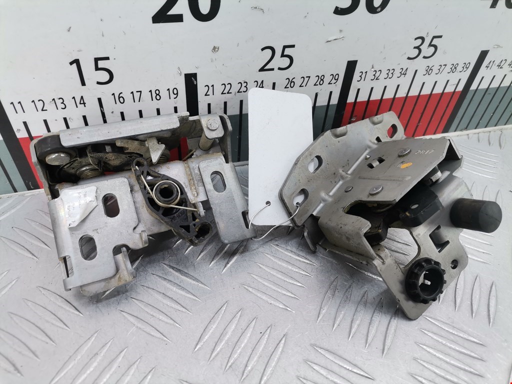 Замок двери распашной левой Ford Transit Custom 1 (2012-2023)