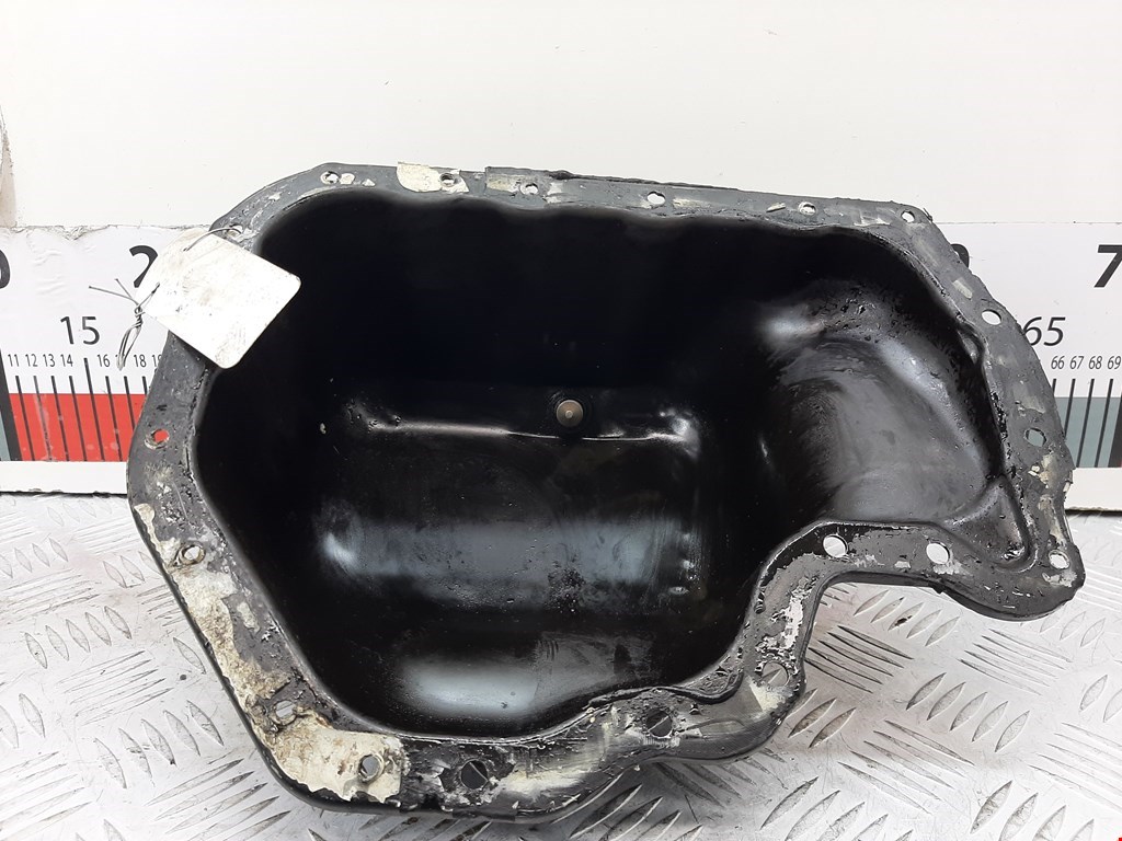 Поддон масляный двигателя VOLKSWAGEN Polo IV 2001-2009