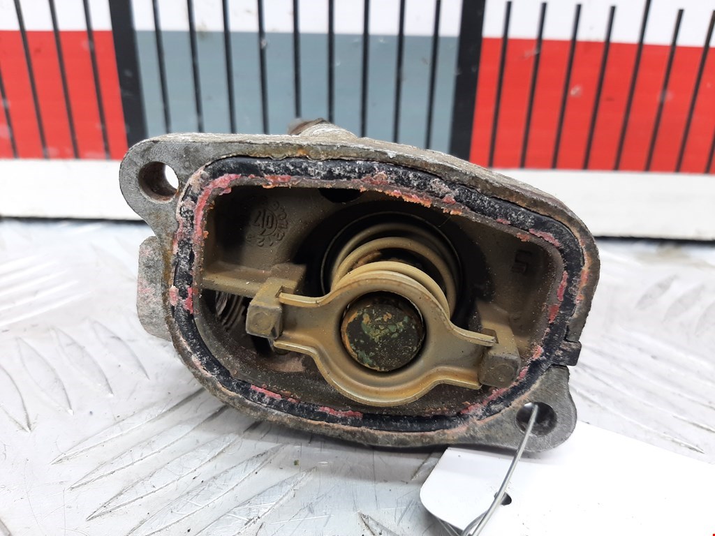 Корпус термостата FIAT Grande Punto 2005-2009