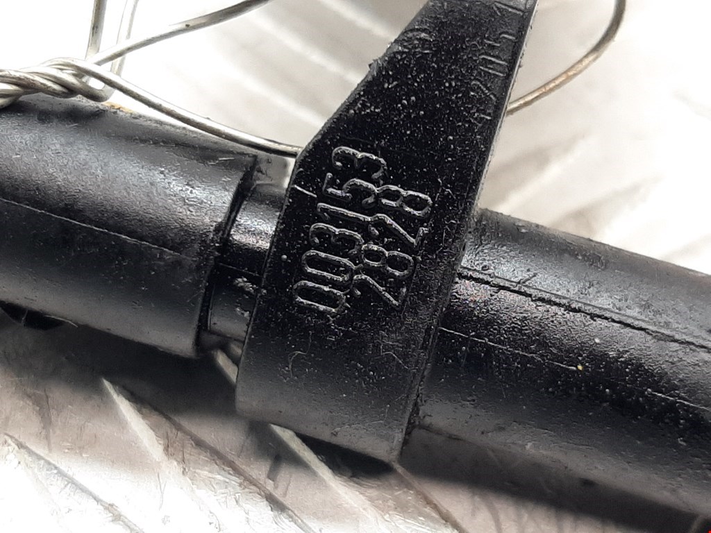 Датчик положения коленвала MERCEDES-BENZ A-Class W169 2004-2012