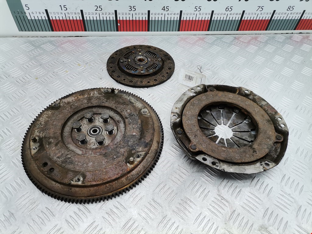 Маховик (демпфер сцепления) OPEL Agila A 2000-2007