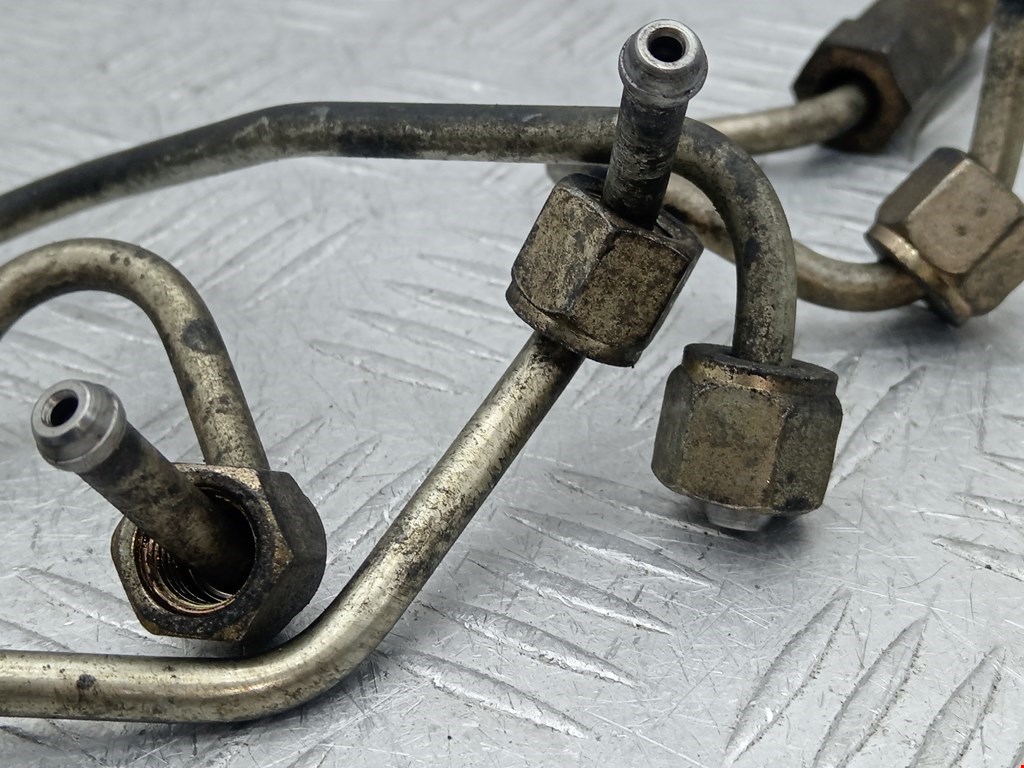 Трубка топливная NISSAN X-Trail T30 2000-2007