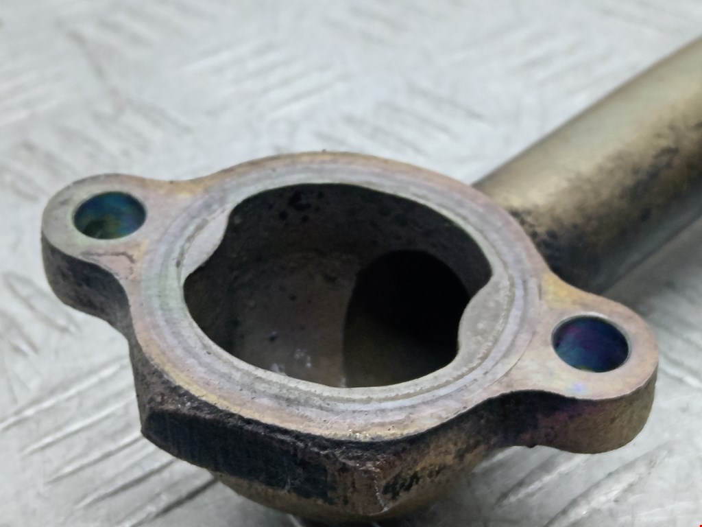 Патрубок NISSAN X-Trail T30 2000-2007