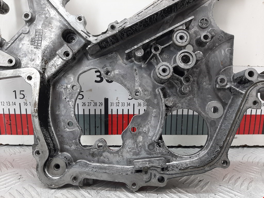 Крышка двигателя передняя NISSAN X-Trail T30 2000-2007