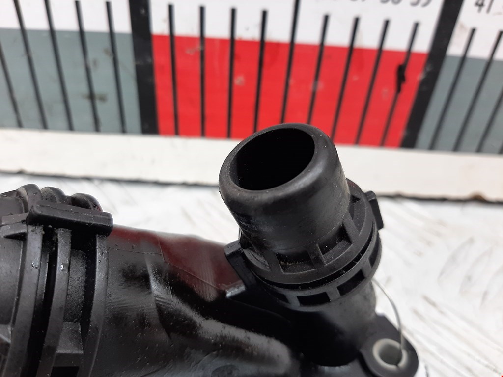 Тройник системы охлаждения BMW 3er E90/E91 2005-2012