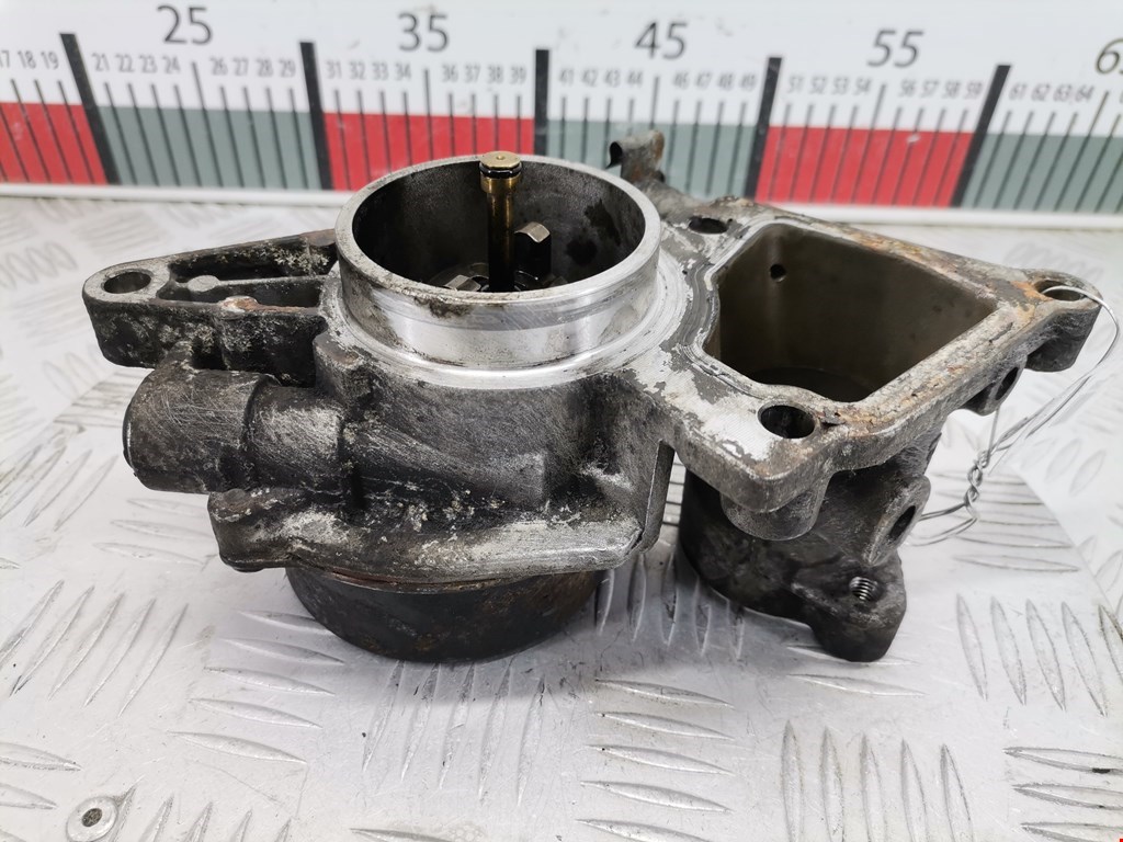 Насос вакуумный Ford Transit 5 (2006-2014)