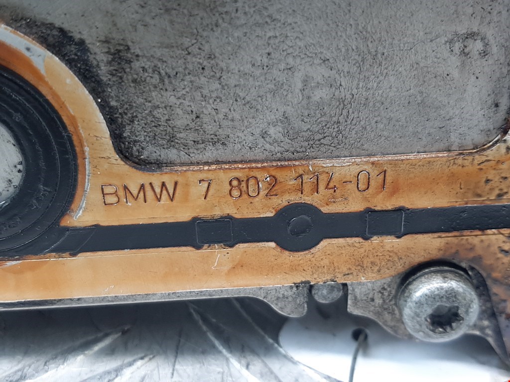 Корпус масляного фильтра BMW 3er E90/E91 2005-2012