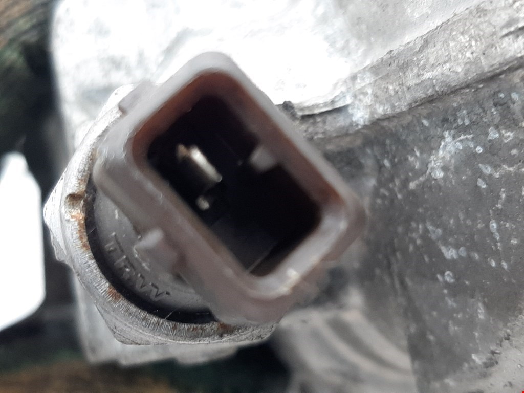 Корпус масляного фильтра BMW 3er E90/E91 2005-2012