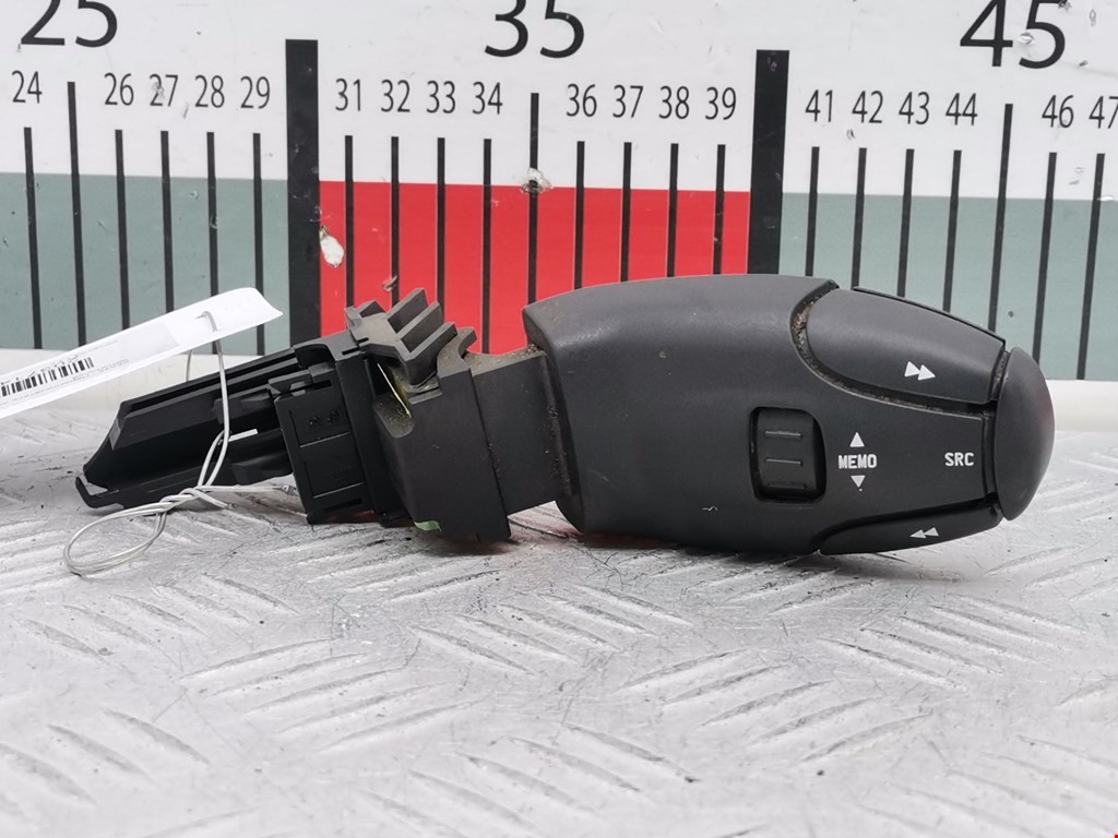 Переключатель подрулевой управления магнитолой CITROEN C5 I 2001-2008