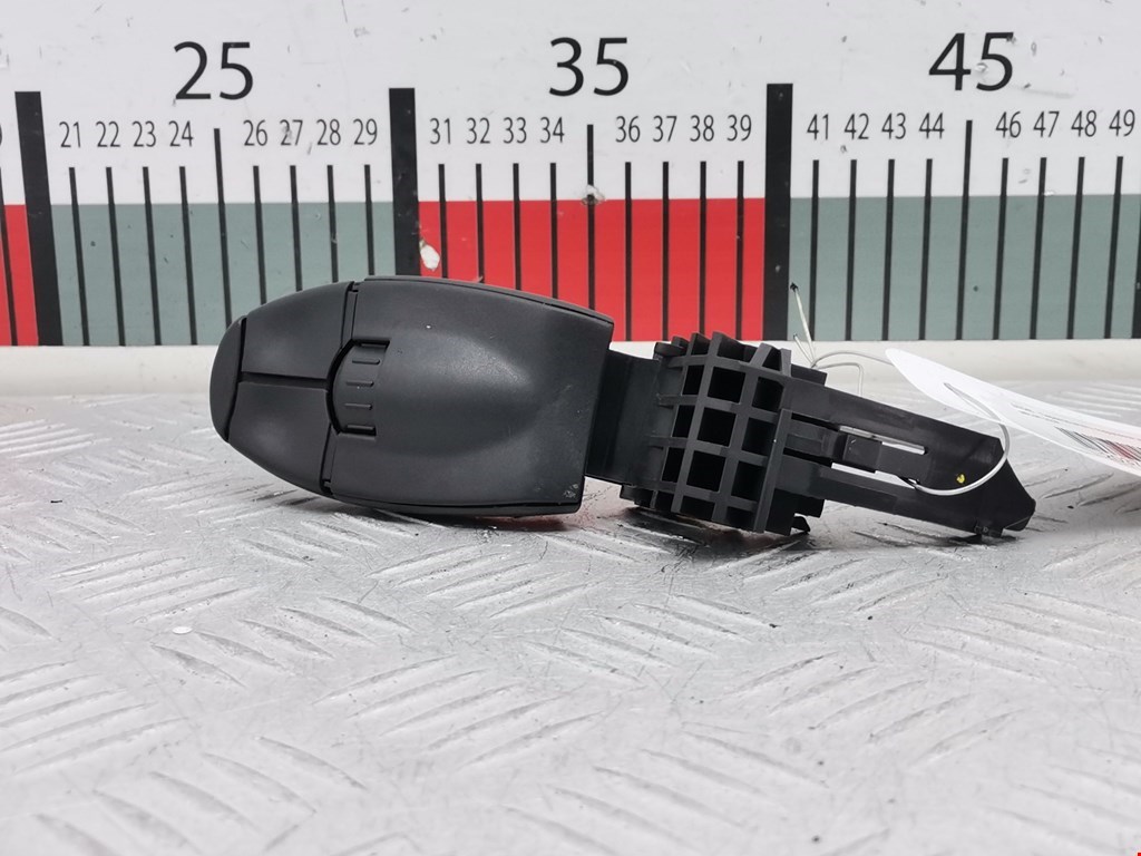 Переключатель подрулевой управления магнитолой CITROEN C5 I 2001-2008