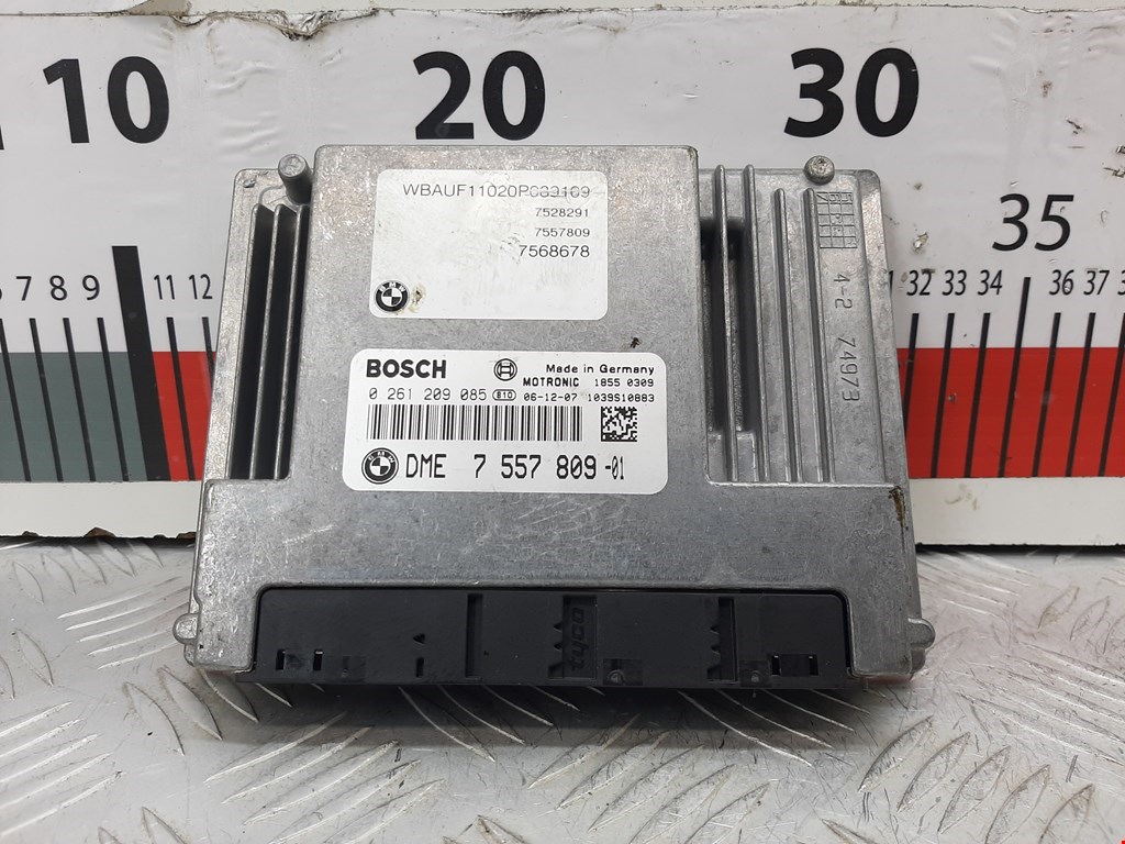 Блок управления двигателя (ЭБУ) BMW 1er E81\E87 2004-2011