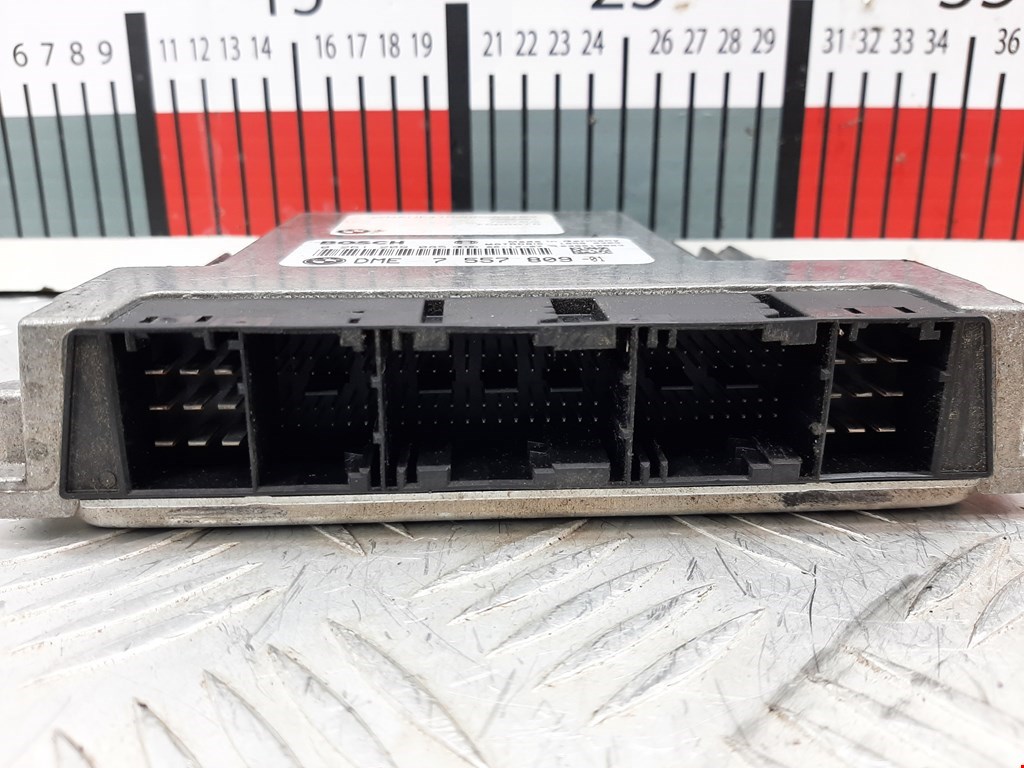 Блок управления двигателя (ЭБУ) BMW 1er E81\E87 2004-2011