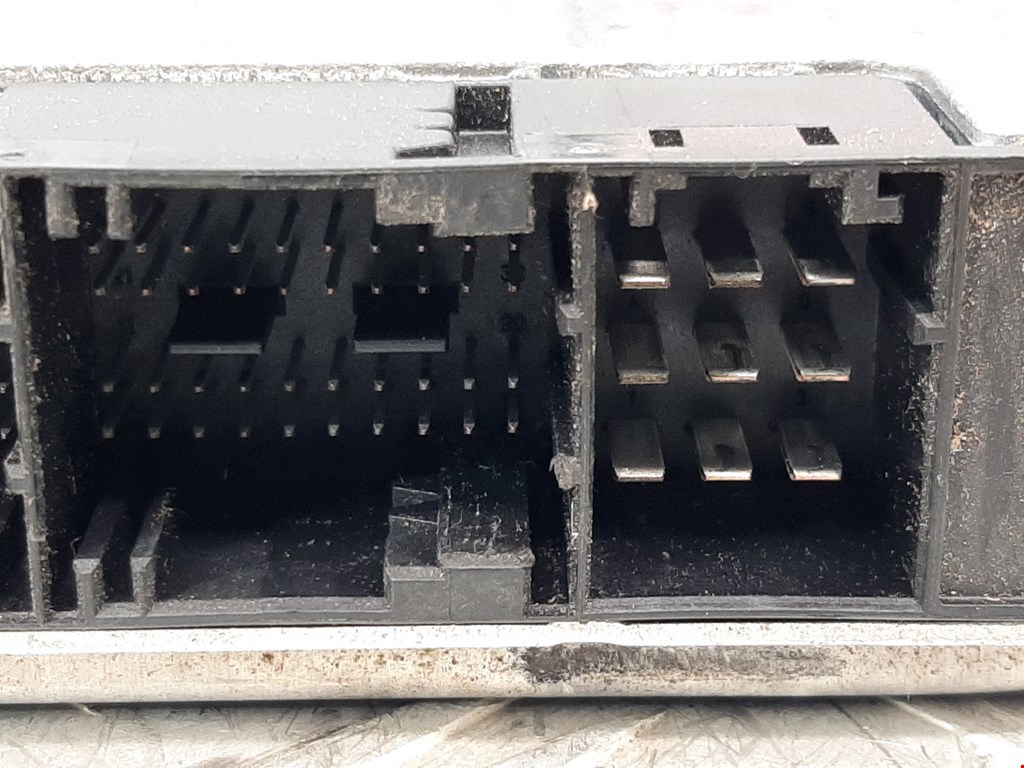 Блок управления двигателя (ЭБУ) BMW 1er E81\E87 2004-2011