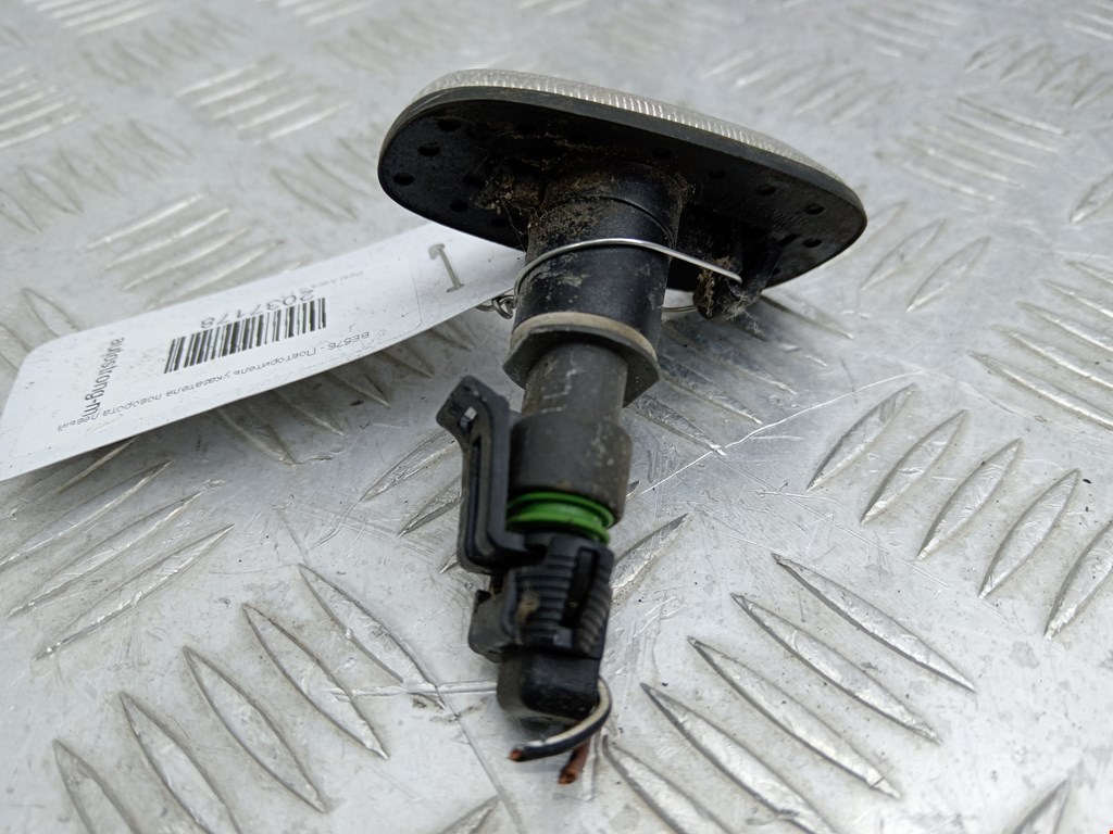 Повторитель на крыло OPEL Astra G 1998-2005