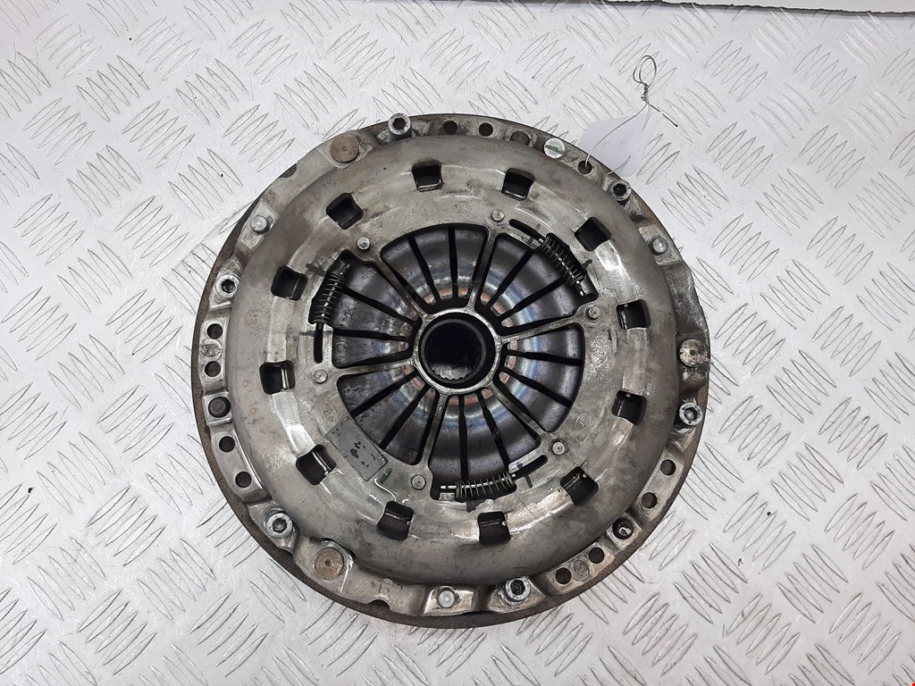 Маховик (демпфер сцепления) BMW 1er E81\E87 2004-2011