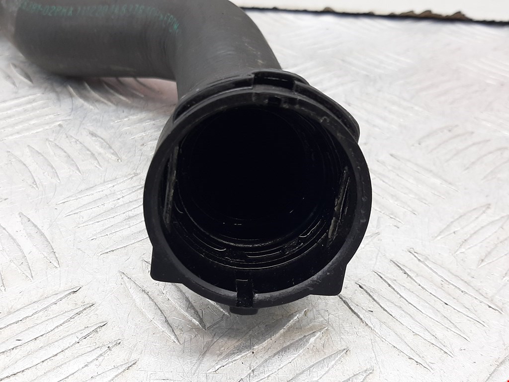 Патрубок BMW 1er E81\E87 2004-2011