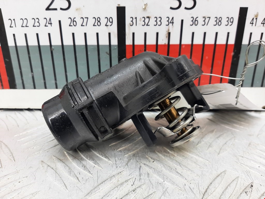 Корпус термостата BMW 1er E81\E87 2004-2011