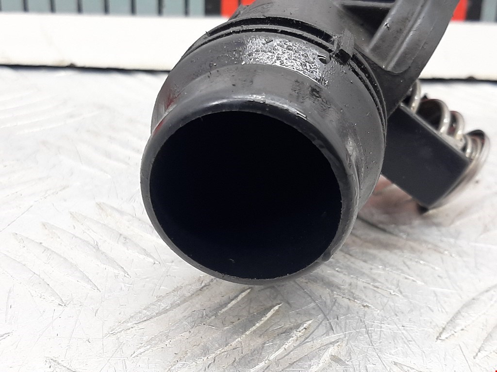 Корпус термостата BMW 1er E81\E87 2004-2011