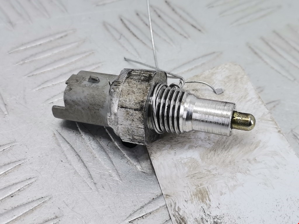 Датчик включения заднего хода FIAT Ducato 230 1993-2006