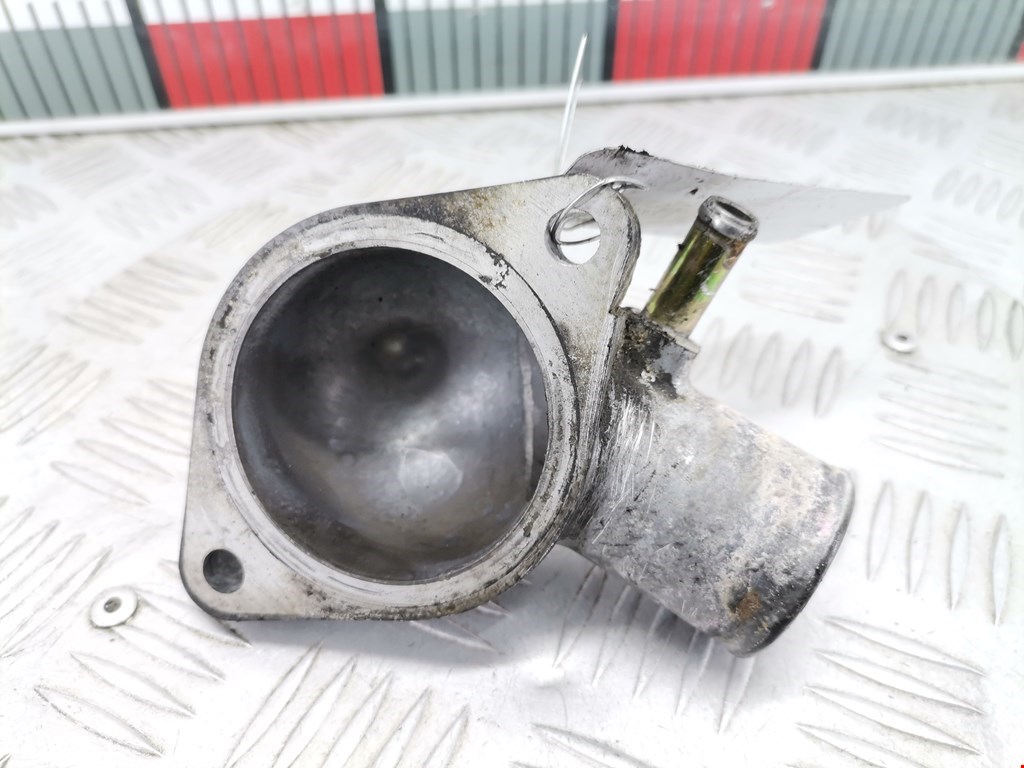 Корпус термостата ISUZU Trooper 1981-1991