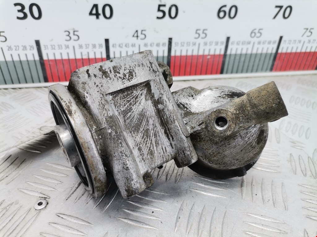 Корпус масляного фильтра ISUZU Trooper 1981-1991