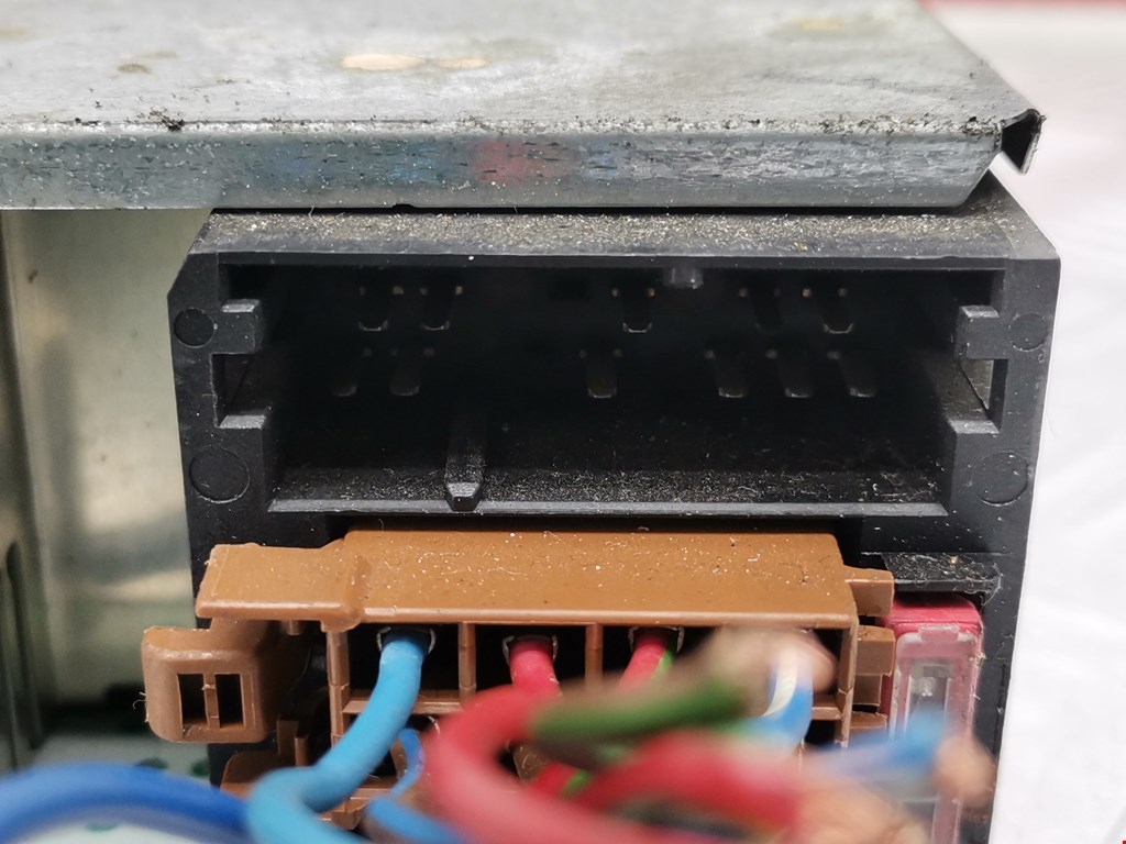 Магнитола VOLKSWAGEN Passat B5 1997-2005