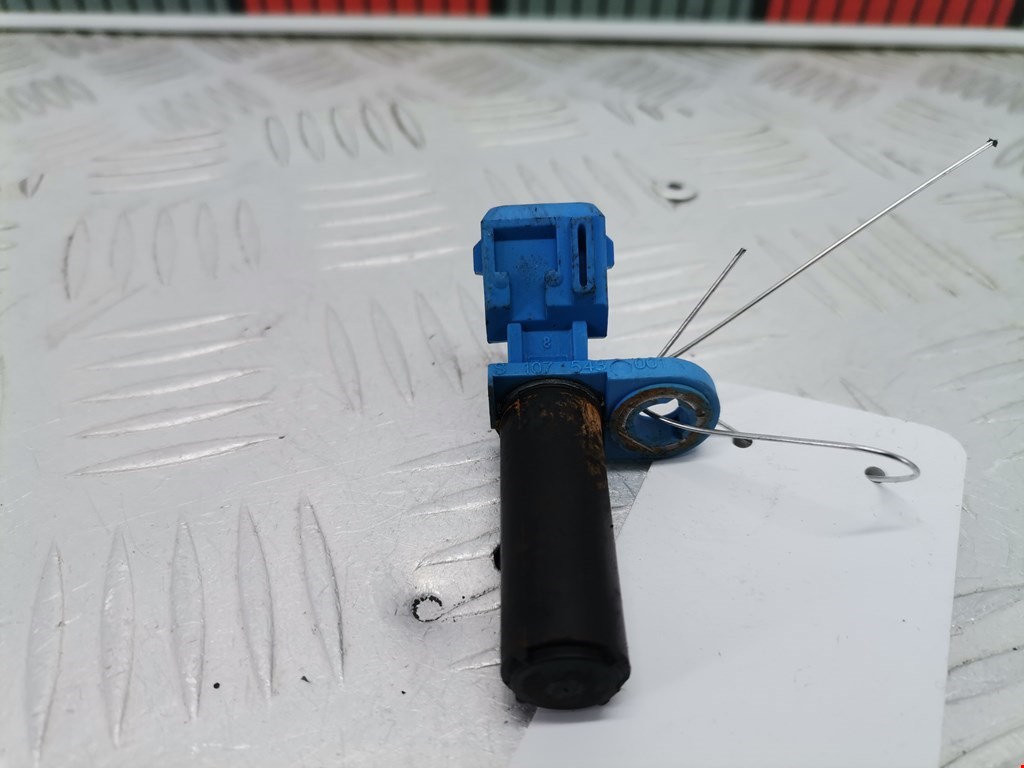 Датчик положения коленвала FORD Fiesta 2001-2008